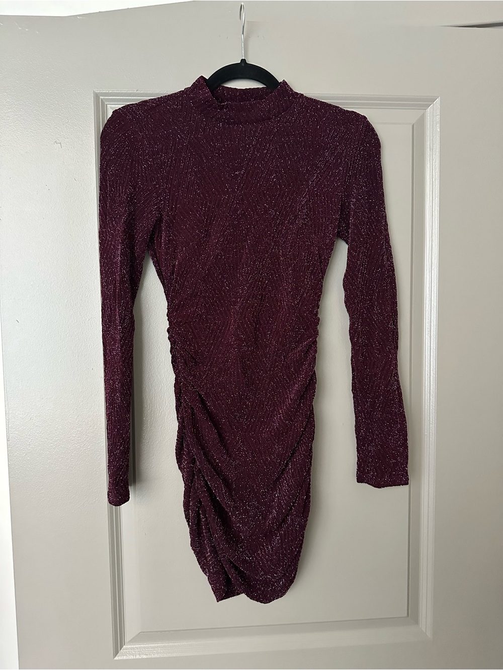 Speechless Sparkle Ruched Long-Sleeve Mock Neck Dress - Wine
